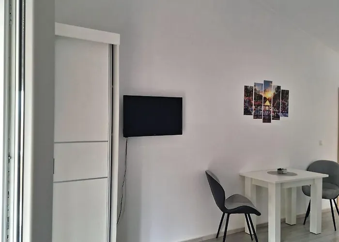 Alojamento de Acomodação e Pequeno-almoço Mate 3*