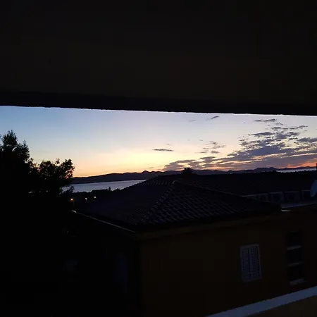 Mate krevet i doručak